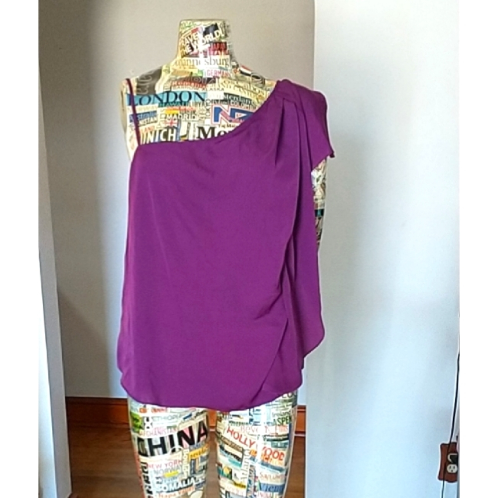 HEAT WAVE SALE! EUC BCBG Purple Asymmetrical Tank, Medium.